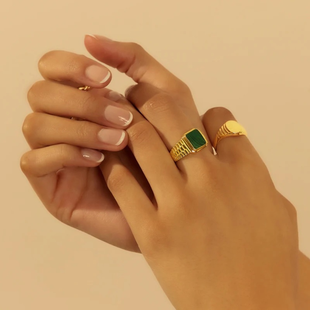 The M Jewelers The Valine Colored Ring Malachite Size 6